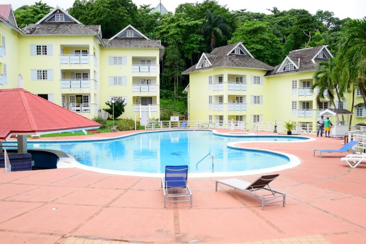 Apartament River Side Apt 9 @ Mystic Ridge. Ocho Rios Zewnętrze zdjęcie